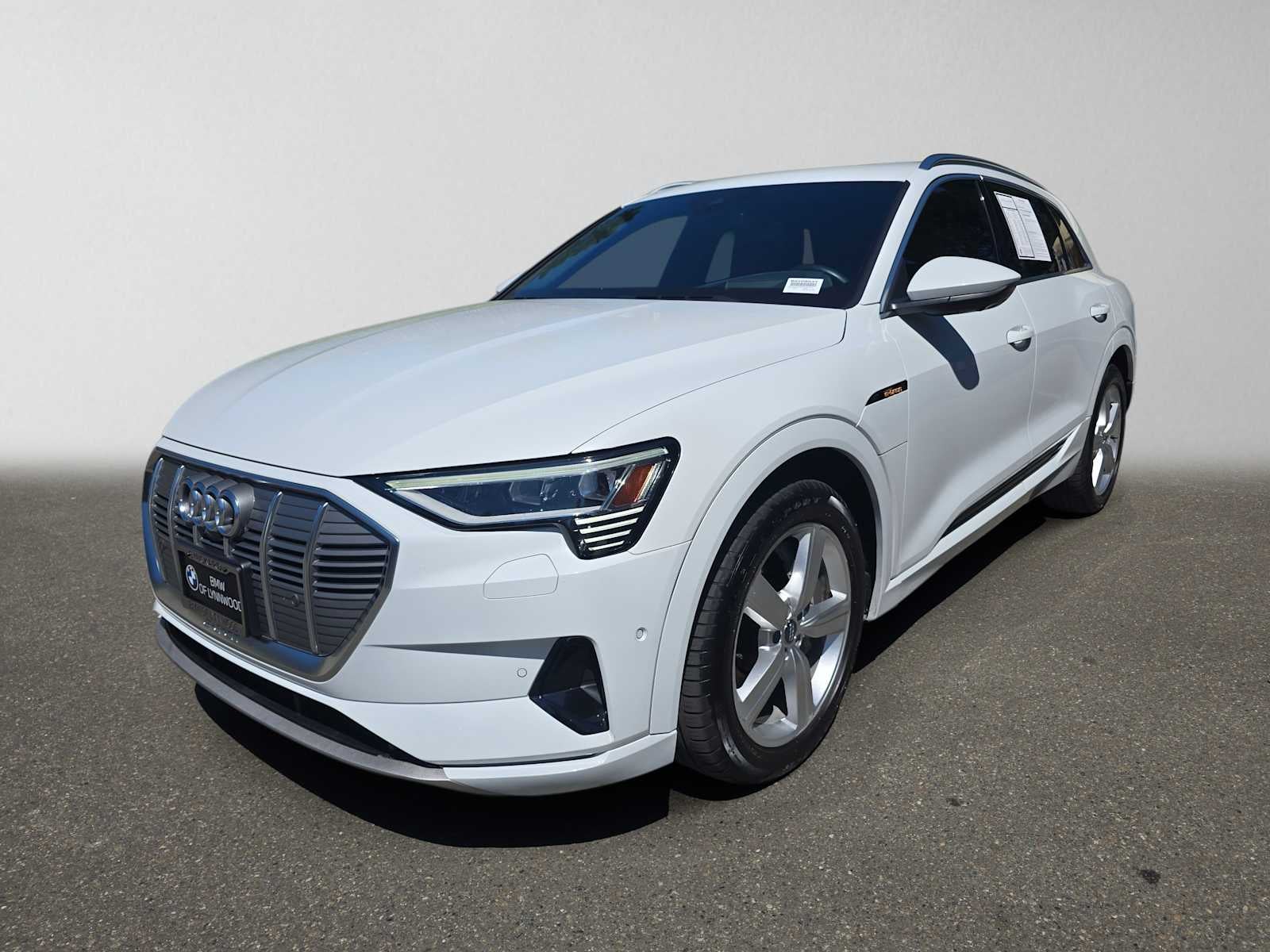 2019 Audi e-tron Prestige