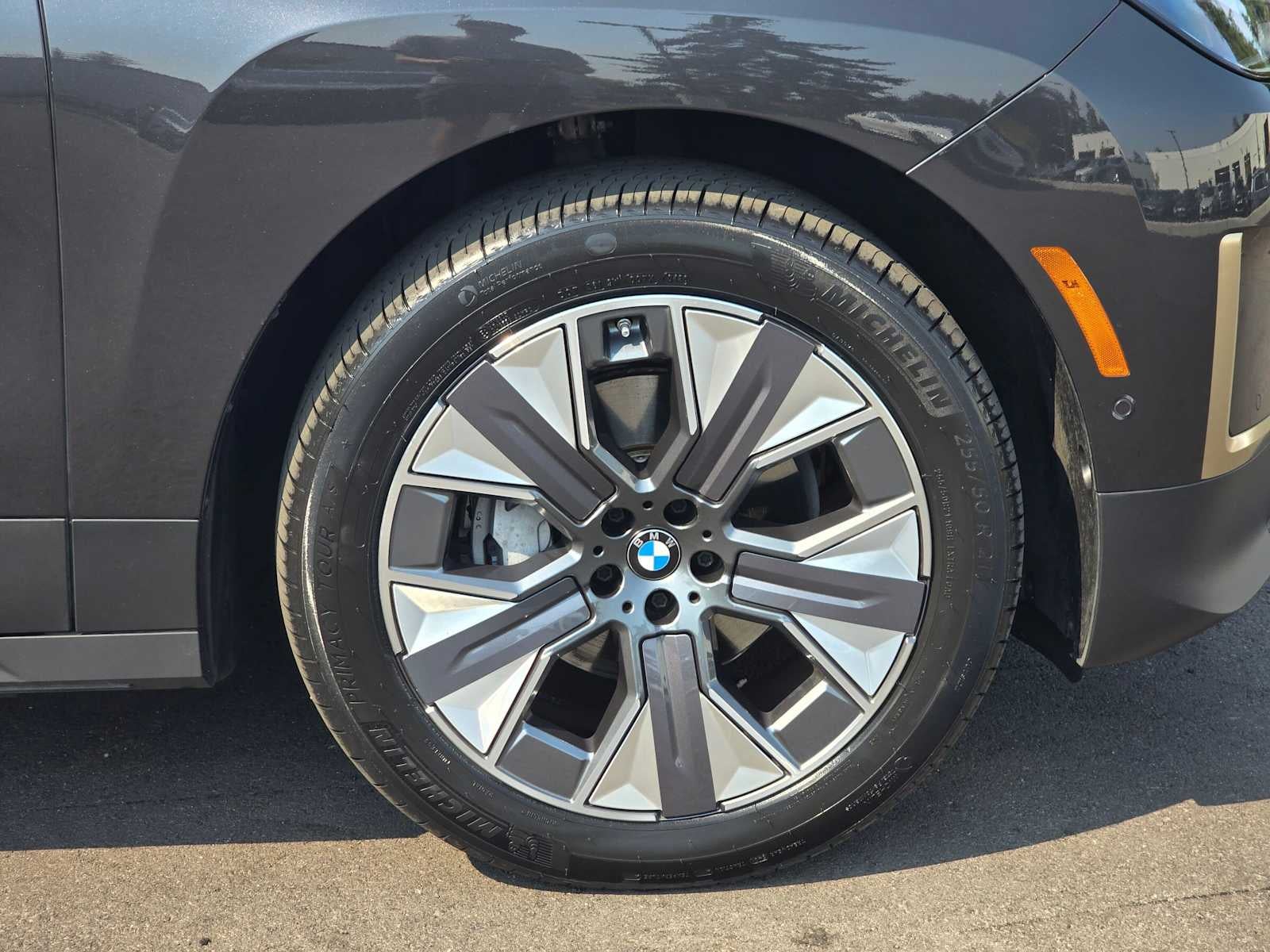 2024 BMW iX xDrive50