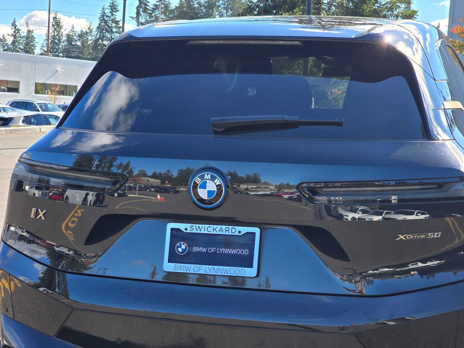 2024 BMW iX xDrive50