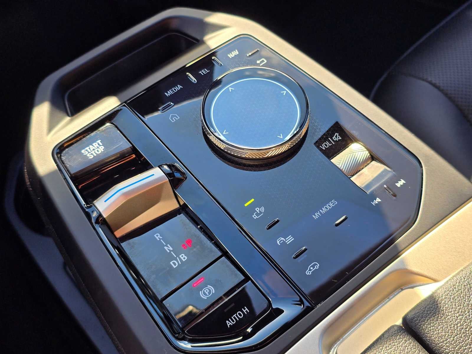 2024 BMW iX xDrive50
