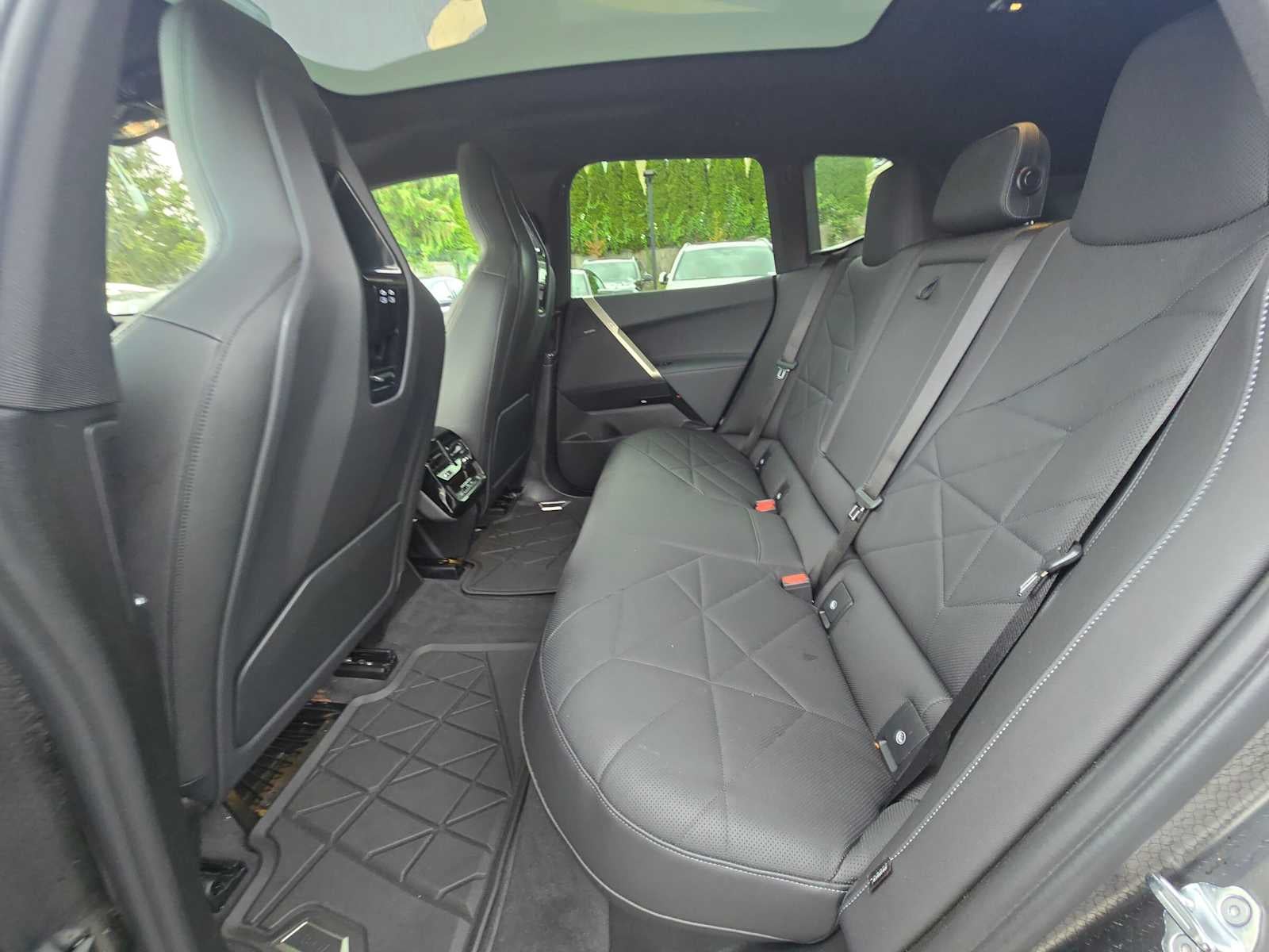 2023 BMW iX xDrive50 xDrive50