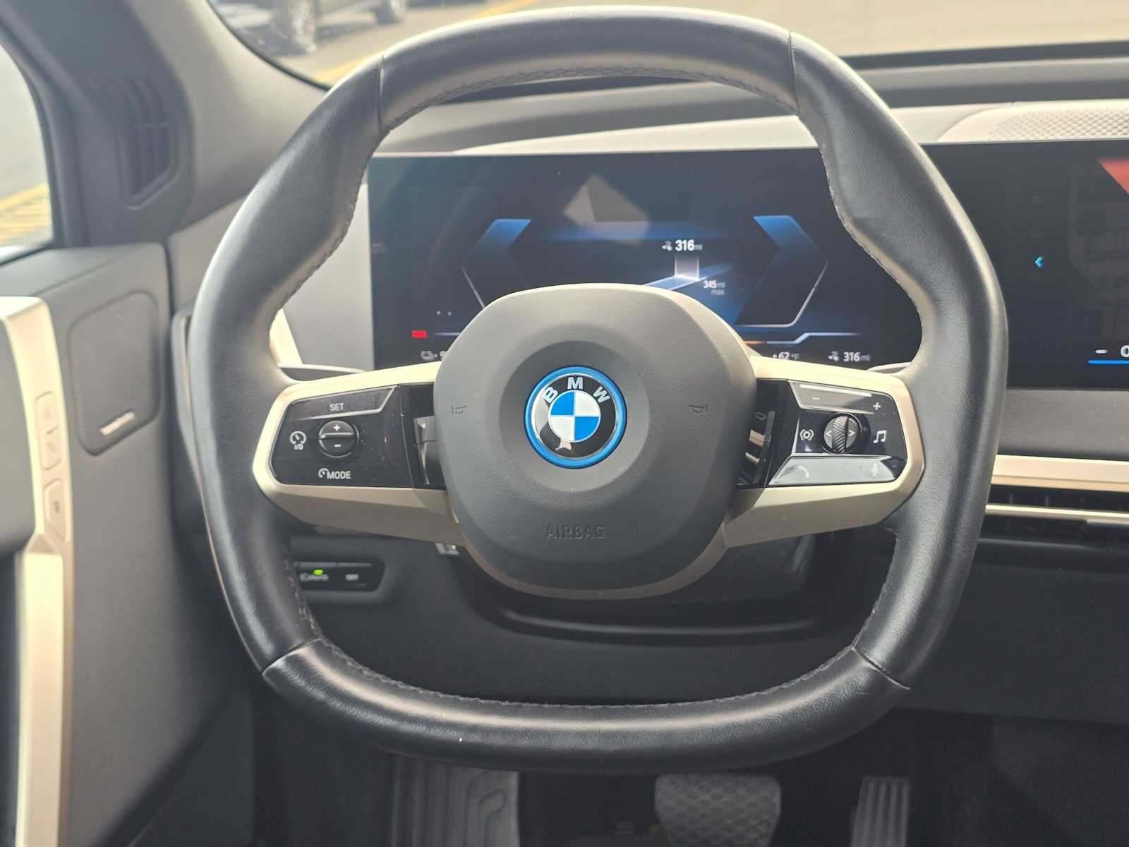 2023 BMW iX xDrive50 xDrive50