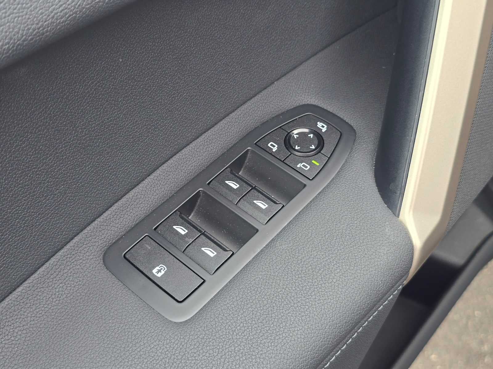 2023 BMW iX xDrive50 xDrive50