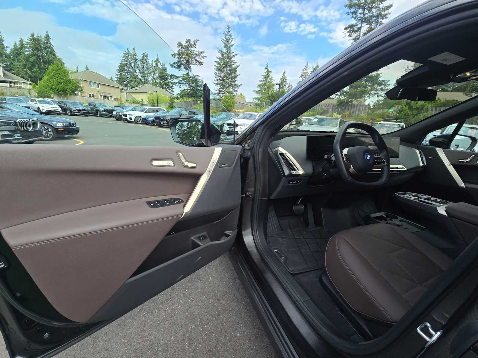 2024 BMW iX xDrive50