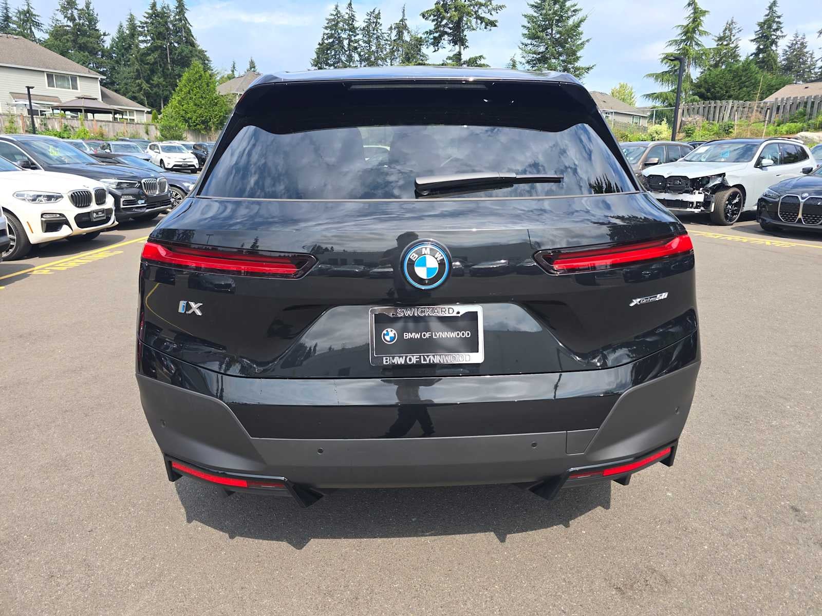 2024 BMW iX xDrive50