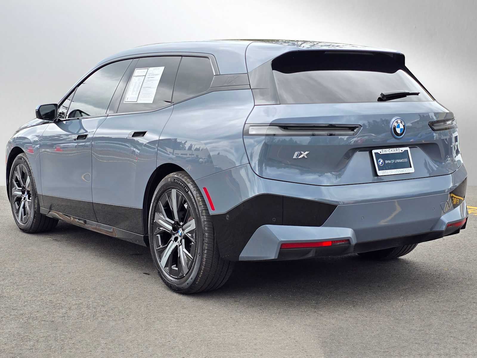 2023 BMW iX xDrive50 xDrive50