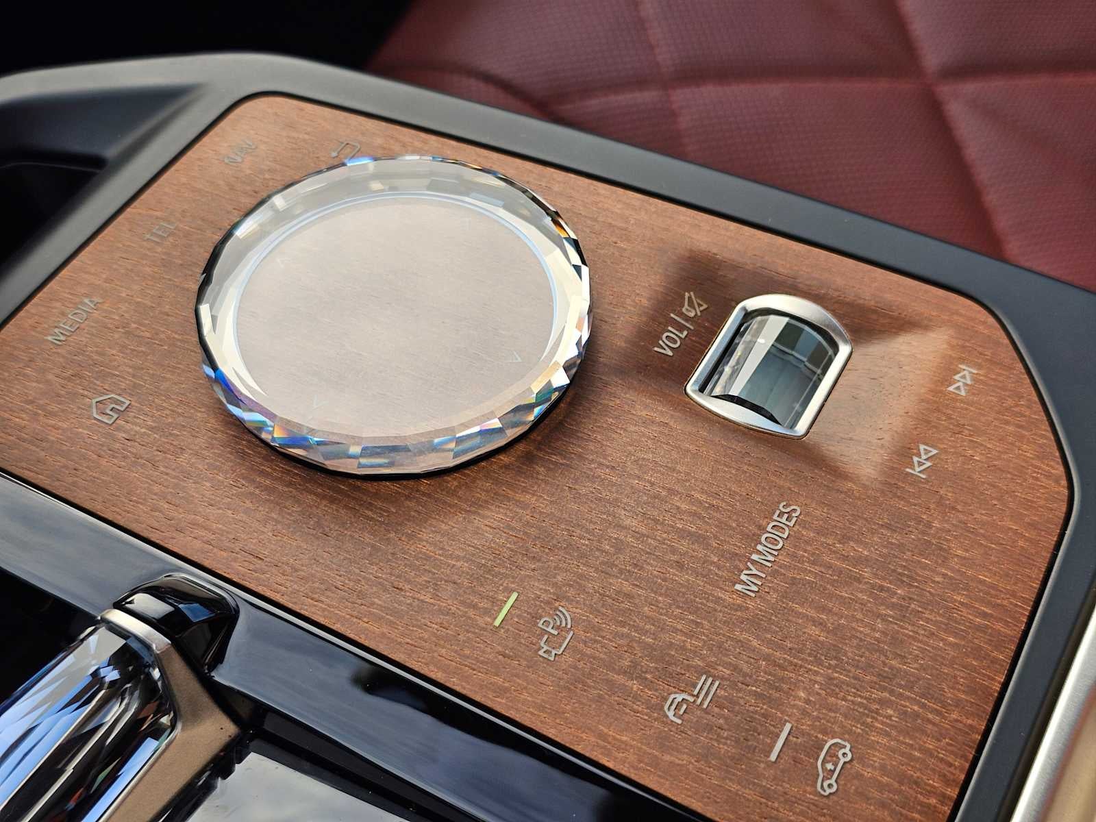 2023 BMW iX xDrive50