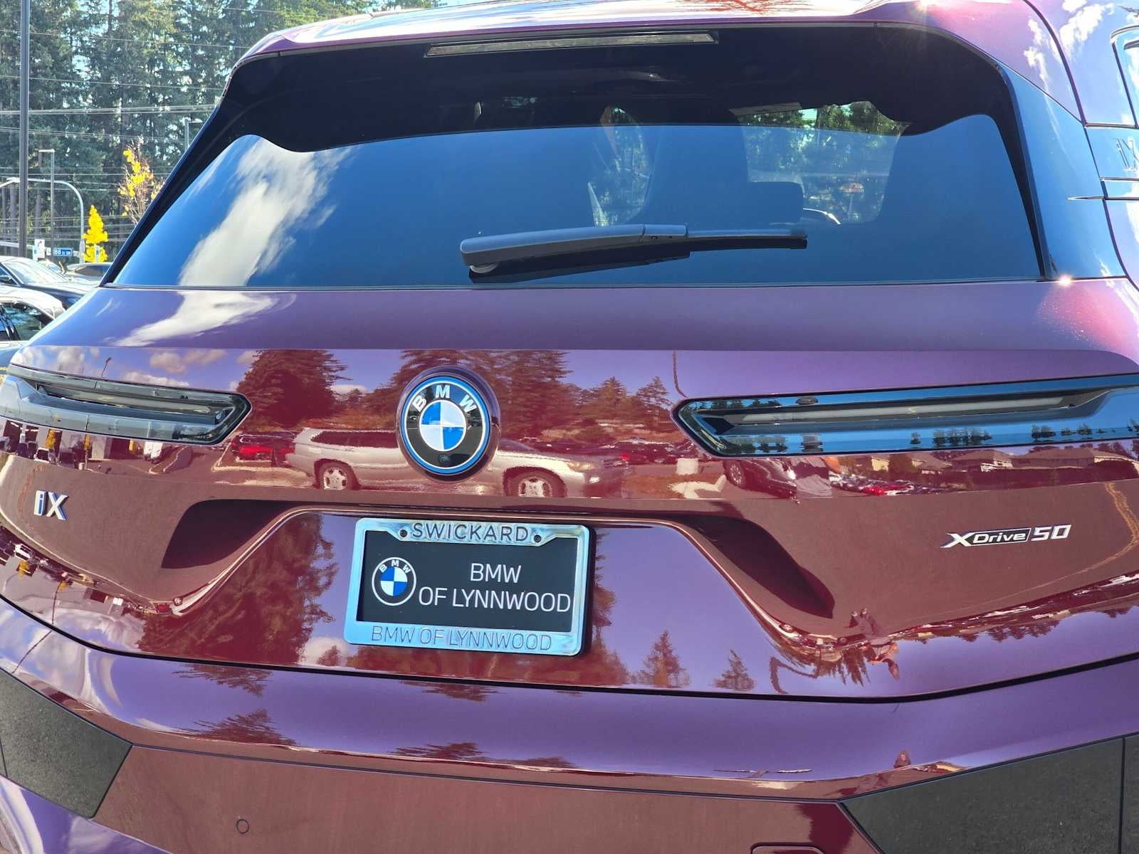 2024 BMW iX xDrive50