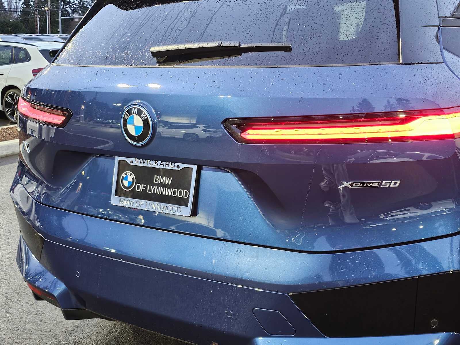 2025 BMW iX xDrive50