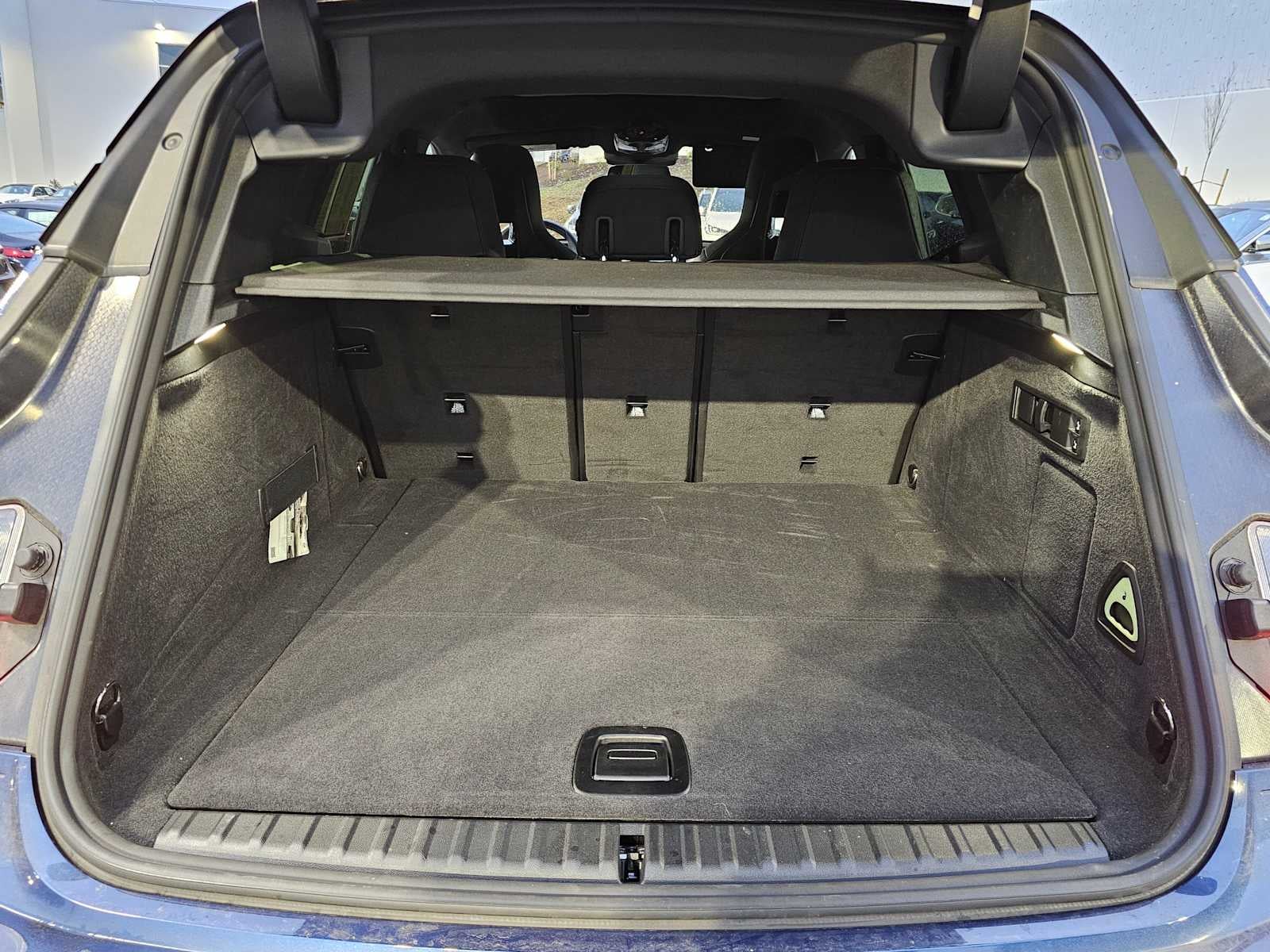 2025 BMW iX xDrive50