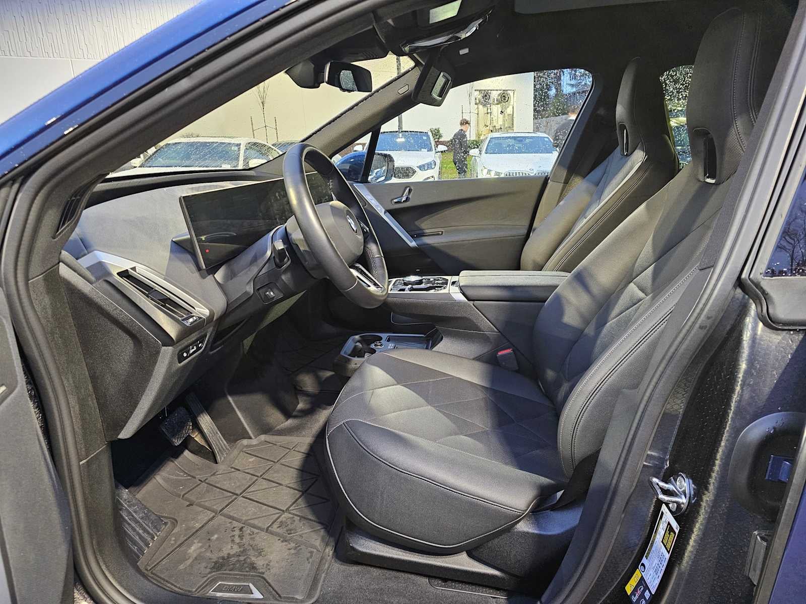 2025 BMW iX xDrive50
