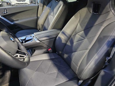 2025 BMW iX xDrive50