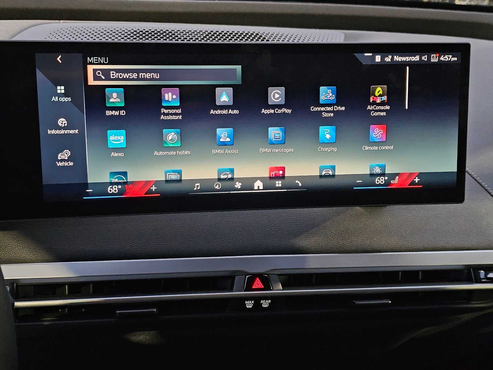 2025 BMW iX xDrive50