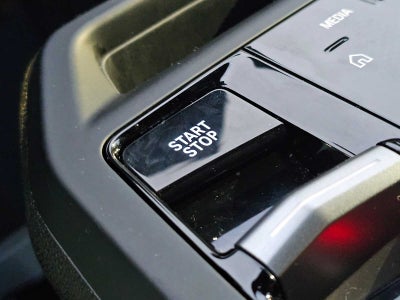 2025 BMW iX xDrive50