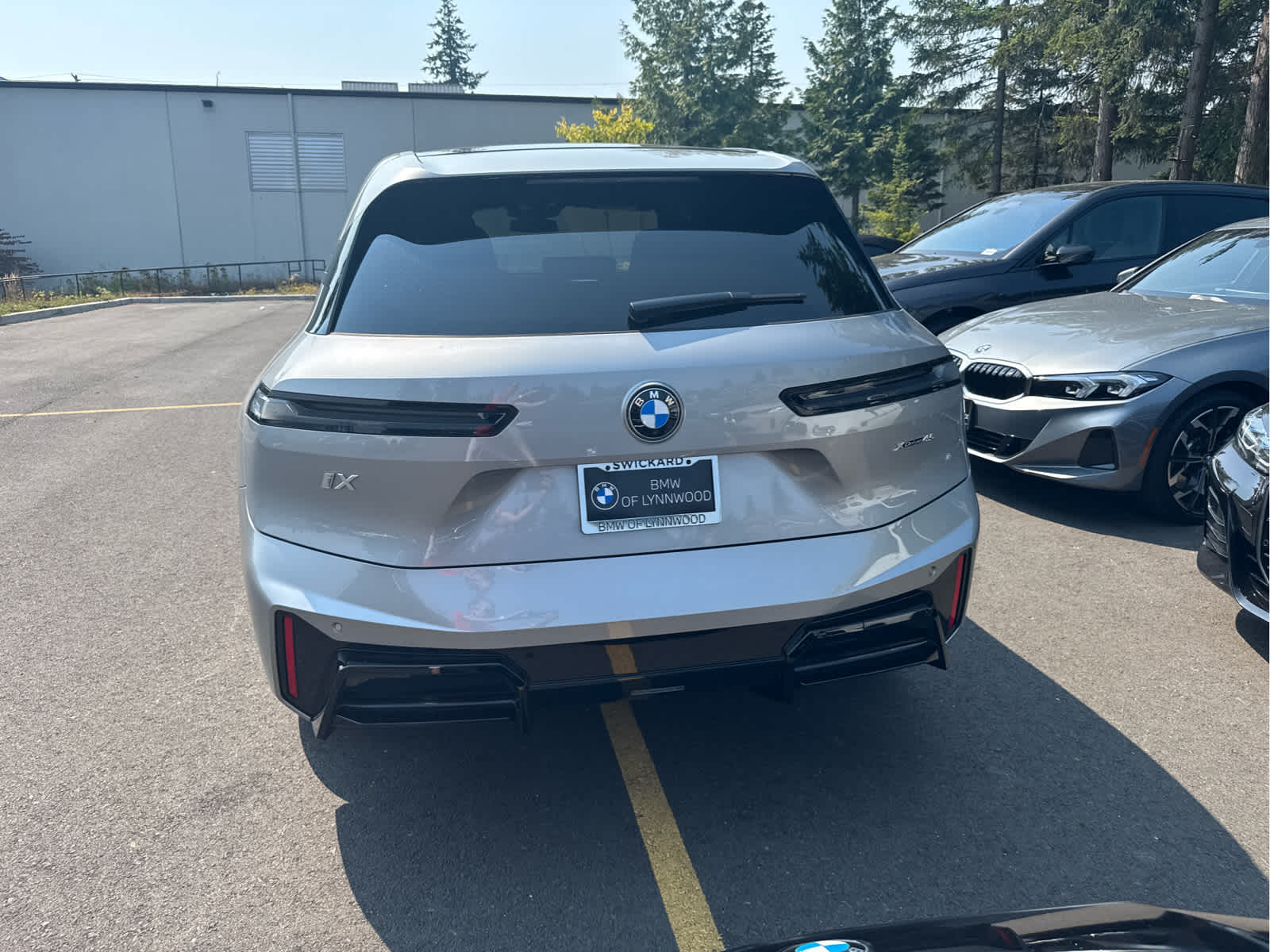 2026 BMW iX xDrive45