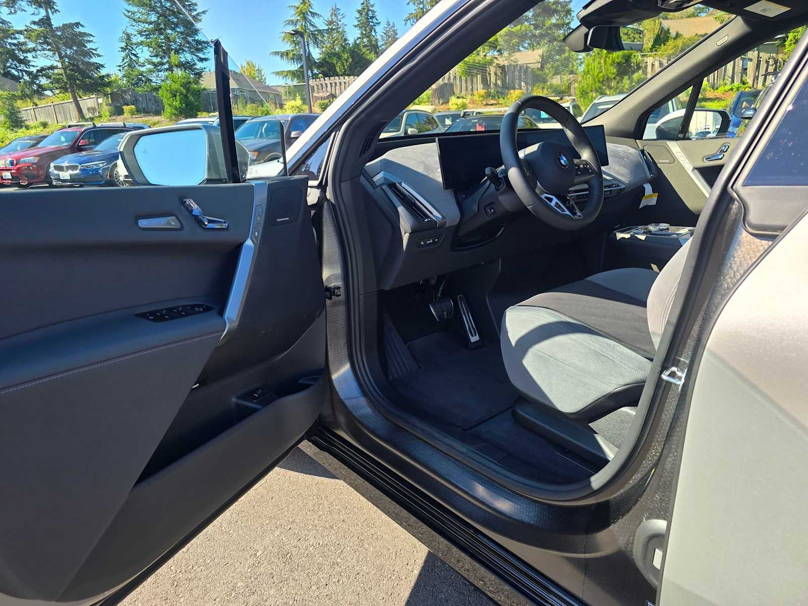 2026 BMW iX xDrive45