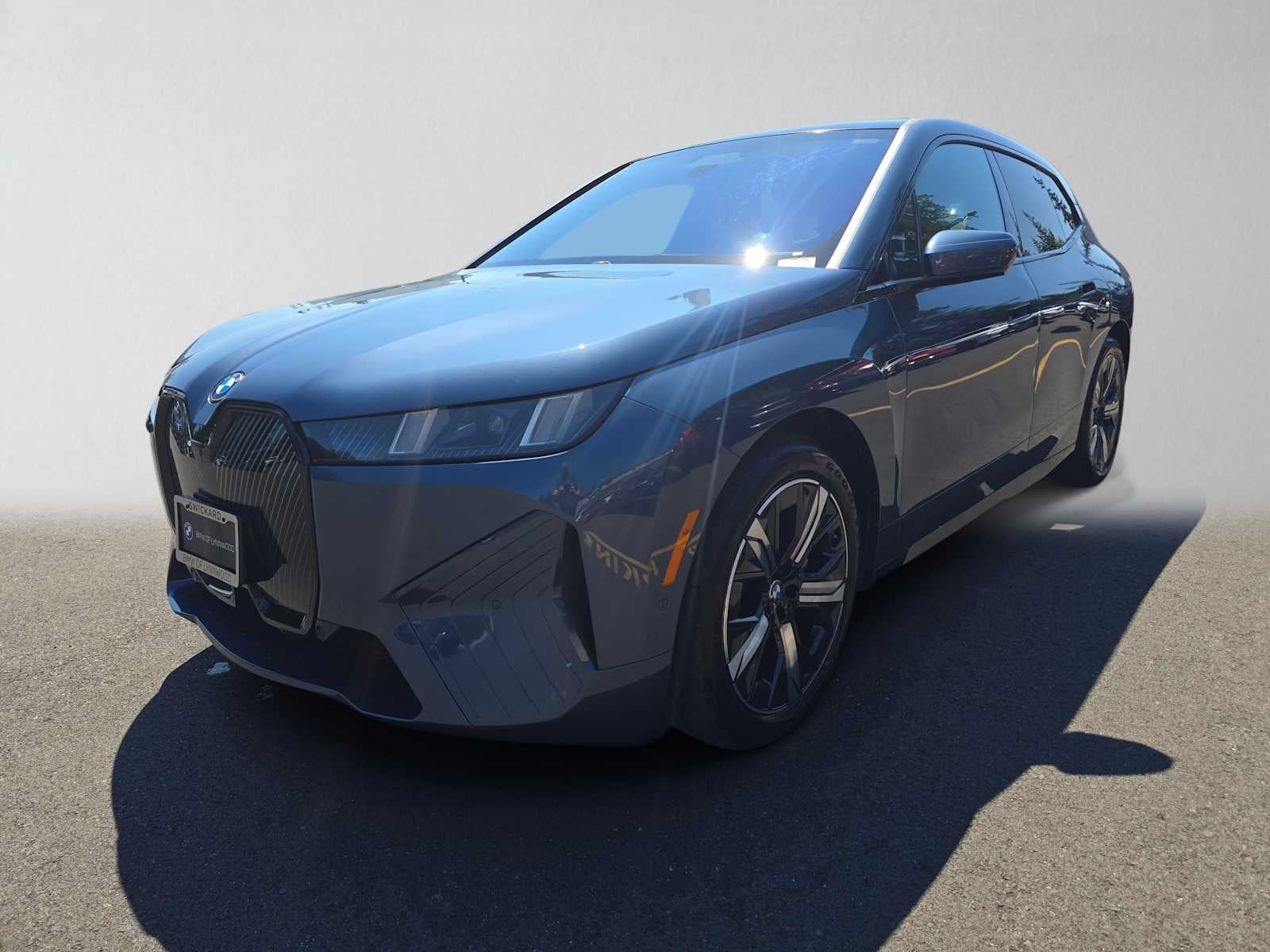 2026 BMW iX xDrive45