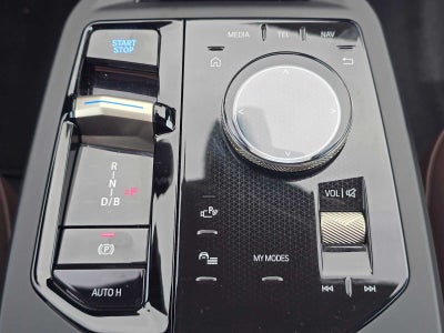 2026 BMW iX xDrive60