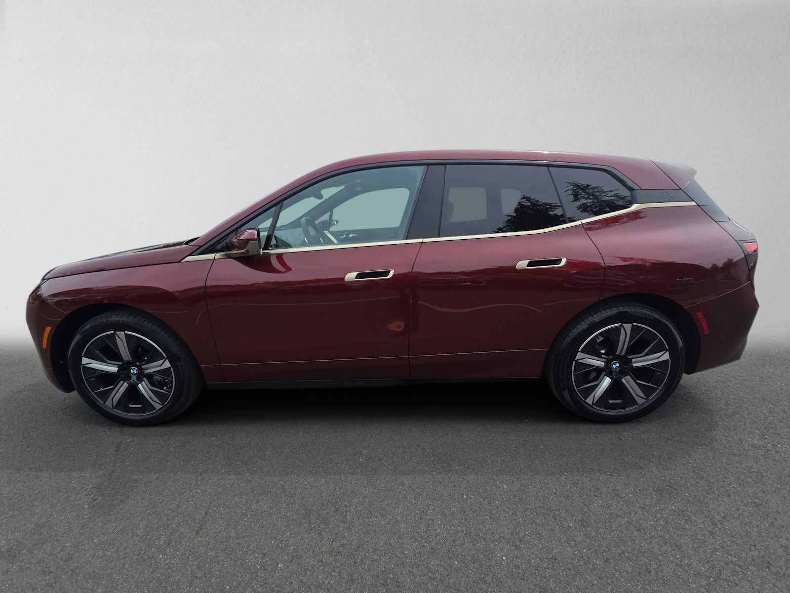 2026 BMW iX xDrive60