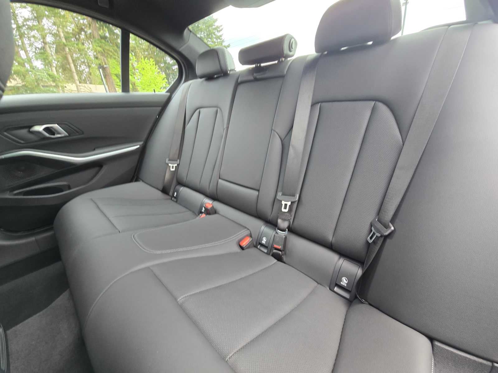 2025 BMW 330i xDrive 330i xDrive