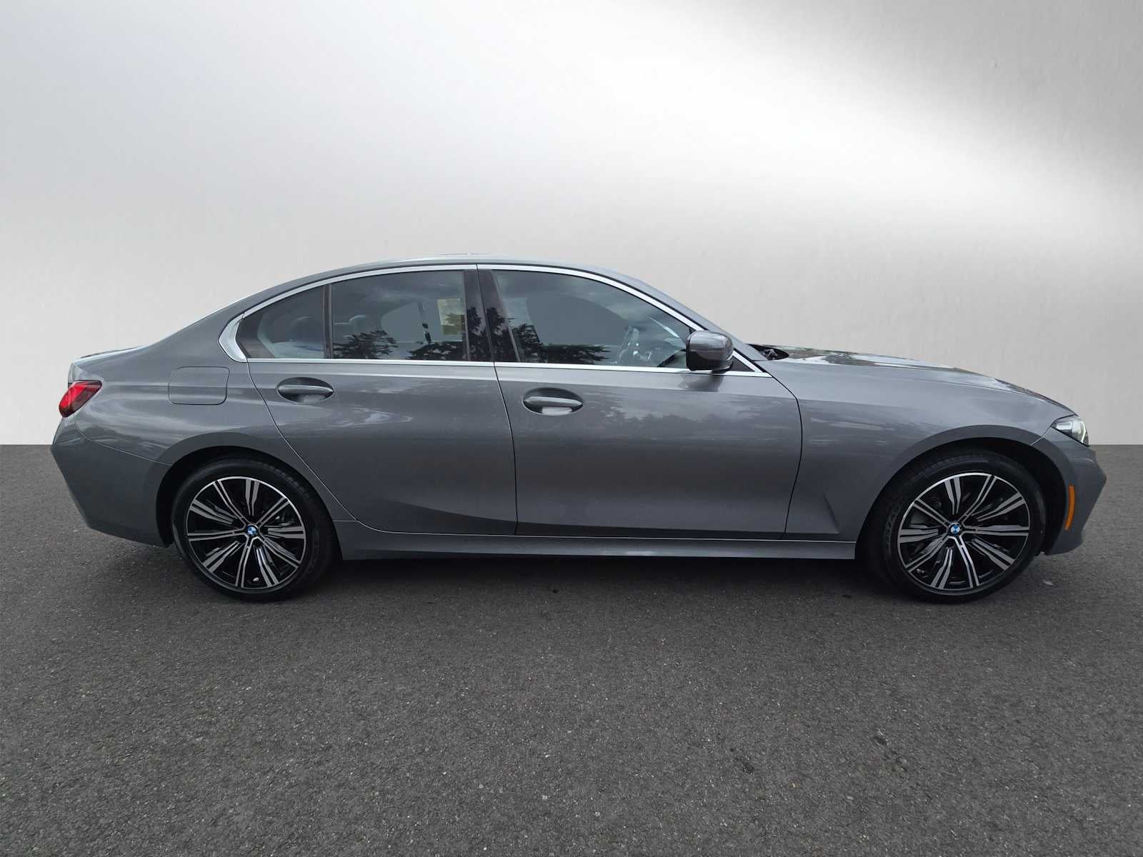 2025 BMW 330i xDrive 330i xDrive