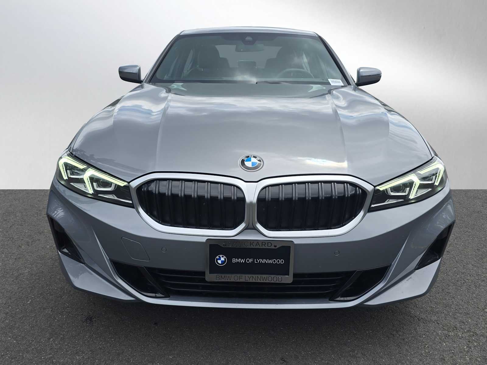 2025 BMW 330i xDrive 330i xDrive