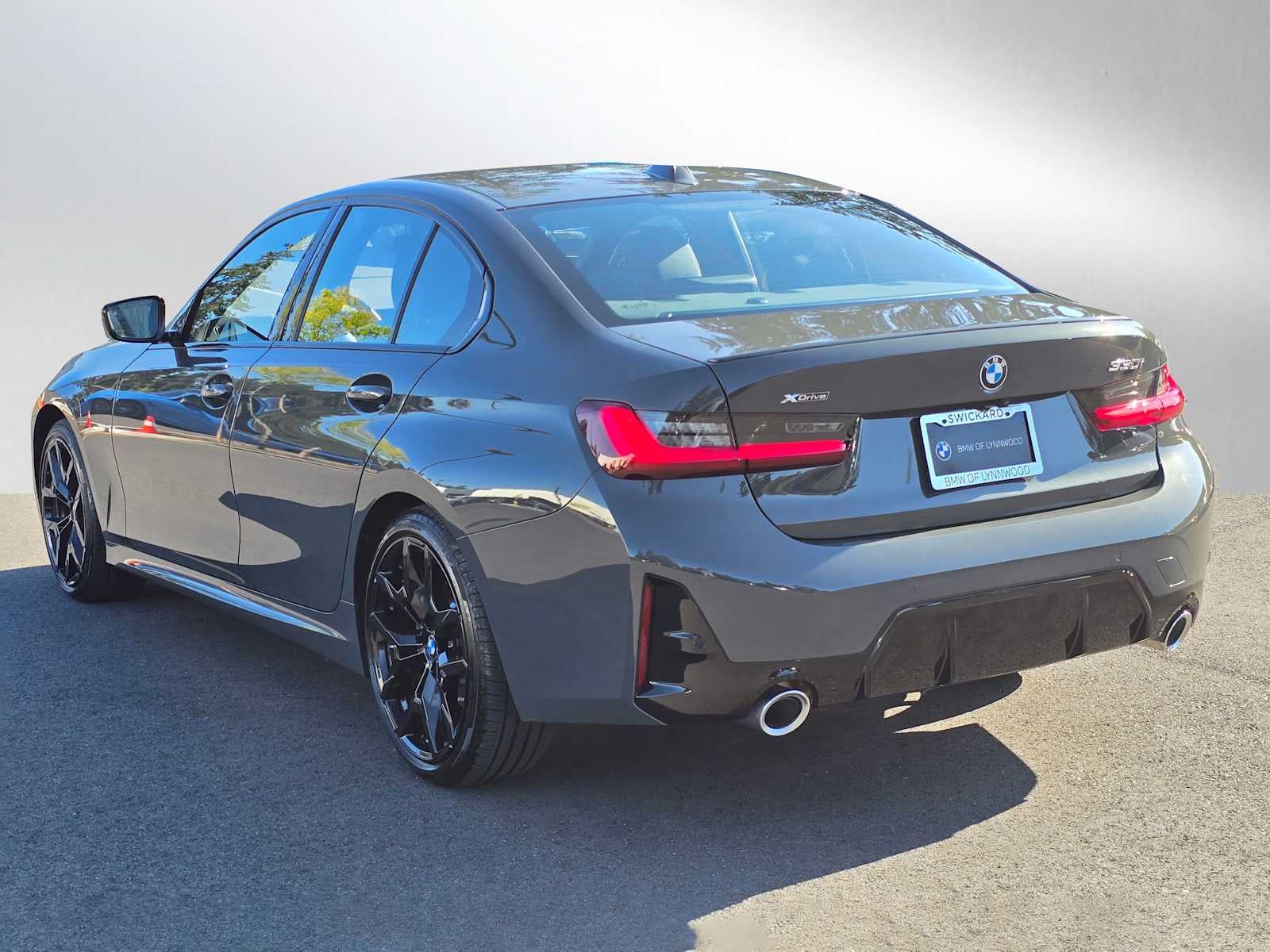 2026 BMW 330i xDrive 330i xDrive