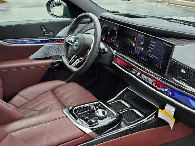2025 BMW 750e xDrive 750e xDrive