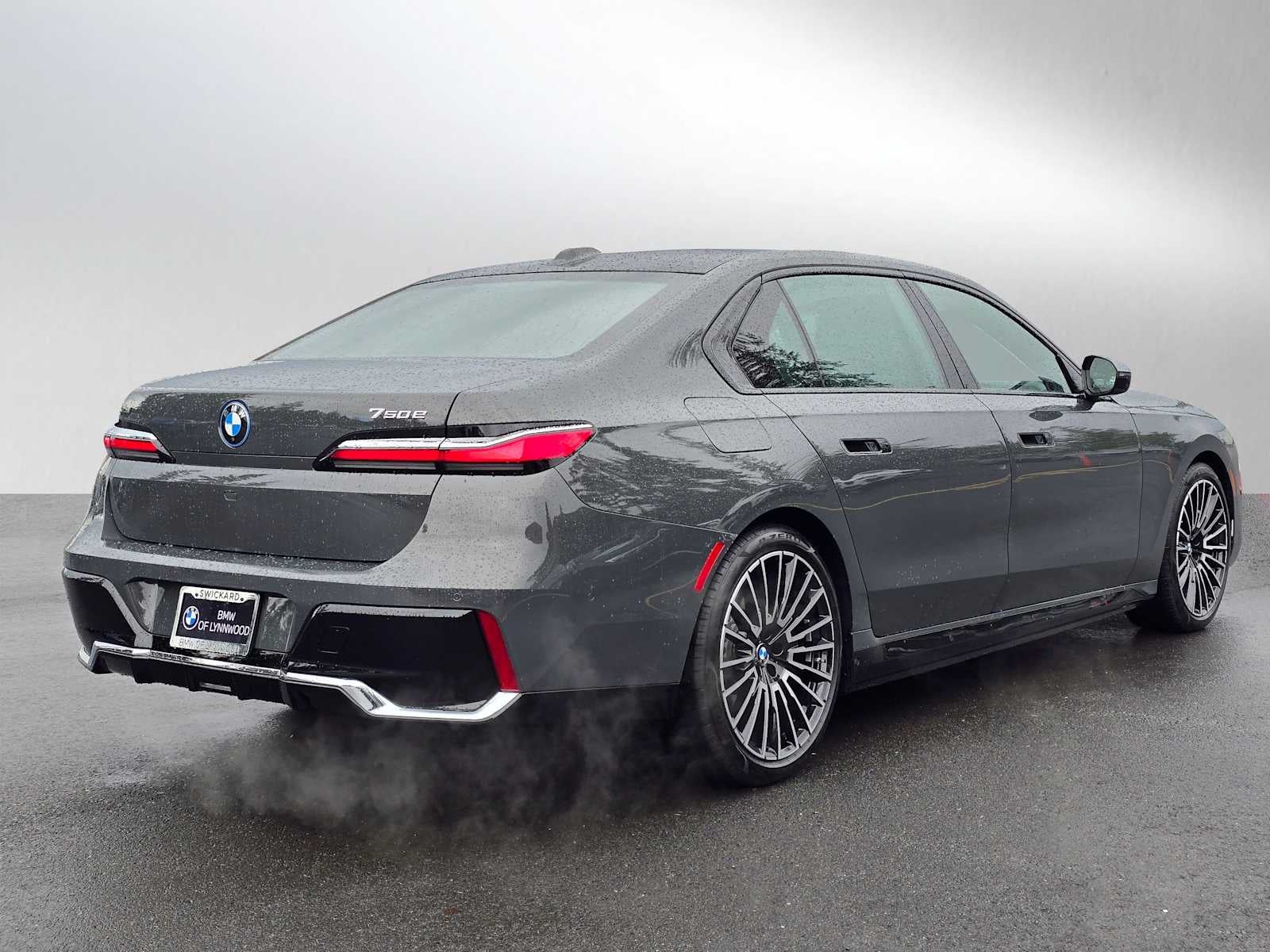 2025 BMW 750e xDrive 750e xDrive