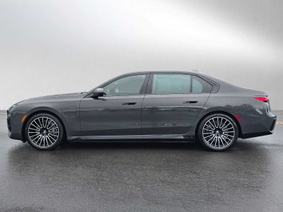 2025 BMW 750e xDrive 750e xDrive