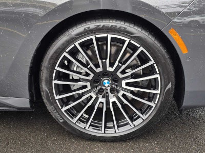 2025 BMW 750e xDrive 750e xDrive