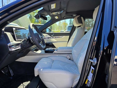 2025 BMW 750e xDrive 750e xDrive