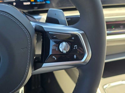 2025 BMW 750e xDrive 750e xDrive