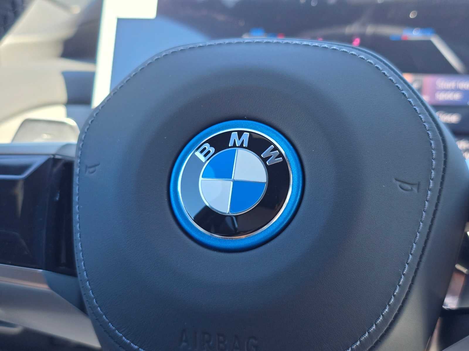 2025 BMW 750e xDrive 750e xDrive