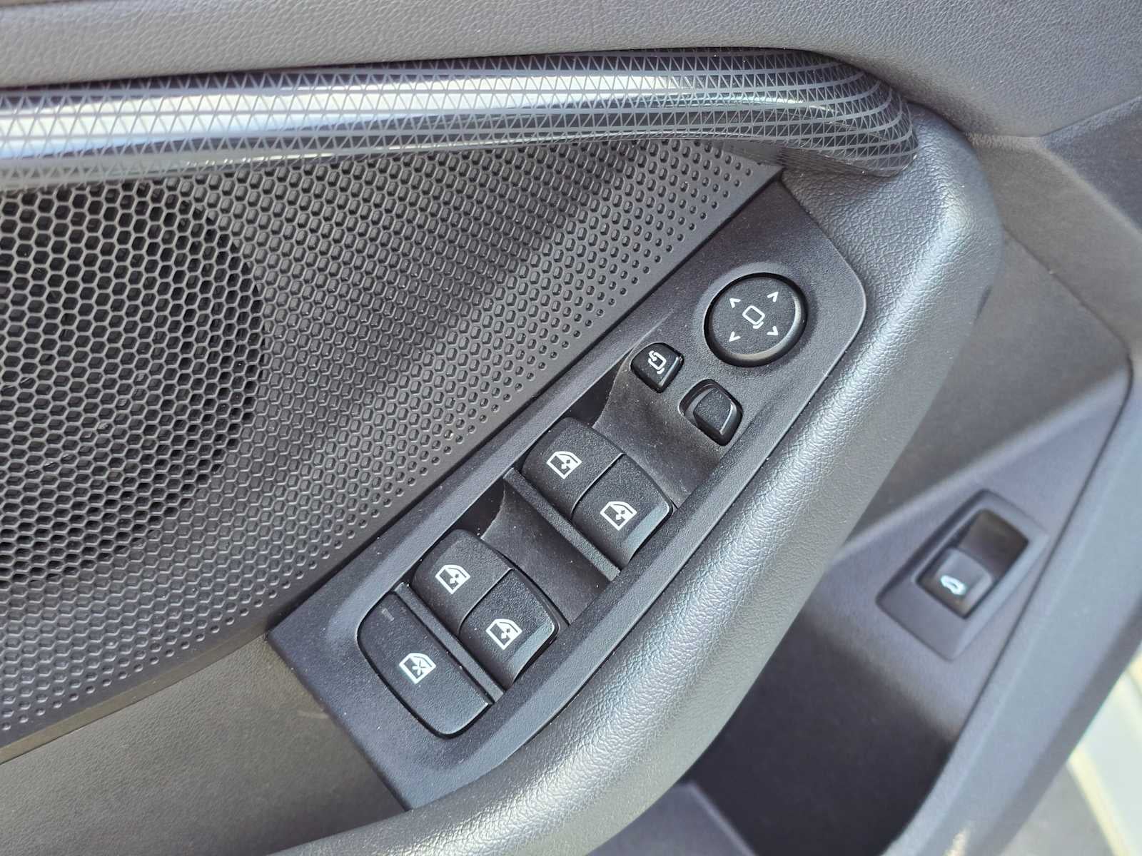 2024 BMW 228i 228i