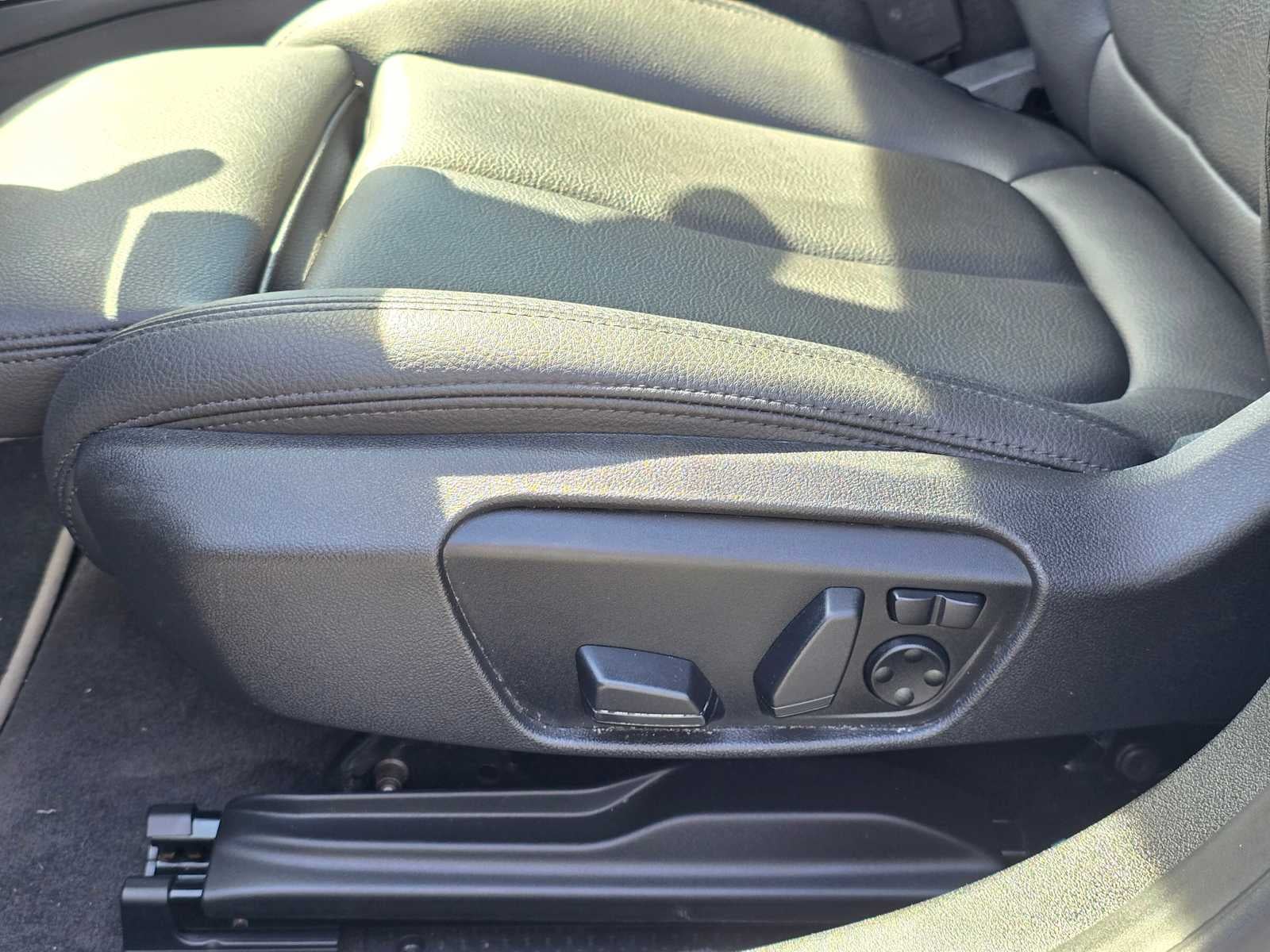 2024 BMW 228i 228i