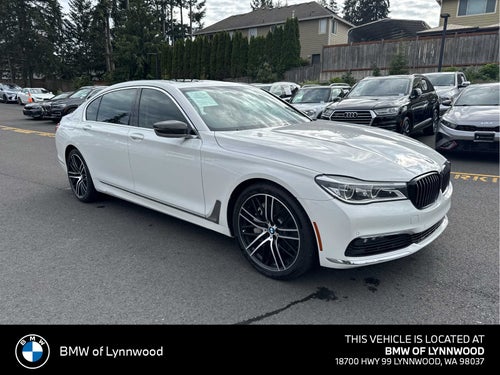 2018 BMW 750i 750i