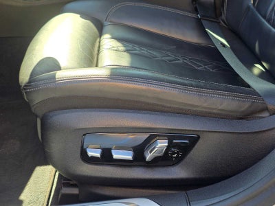 2018 BMW 750i 750i