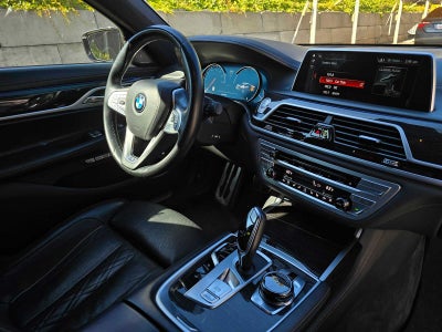 2018 BMW 7 Series 750i