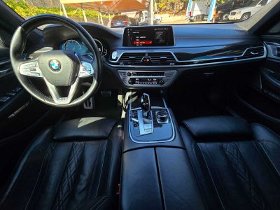 2018 BMW 7 Series 750i