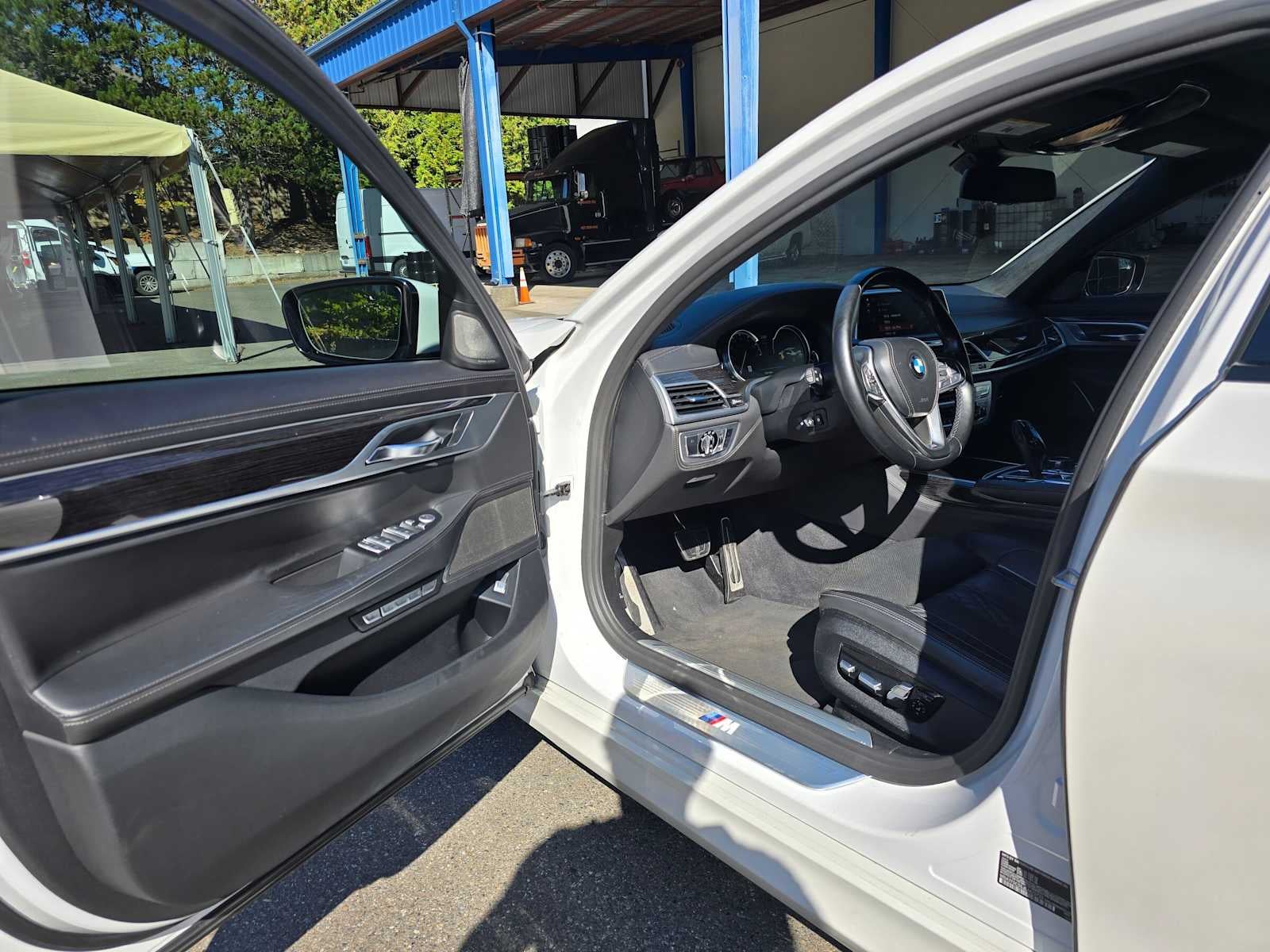 2018 BMW 7 Series 750i