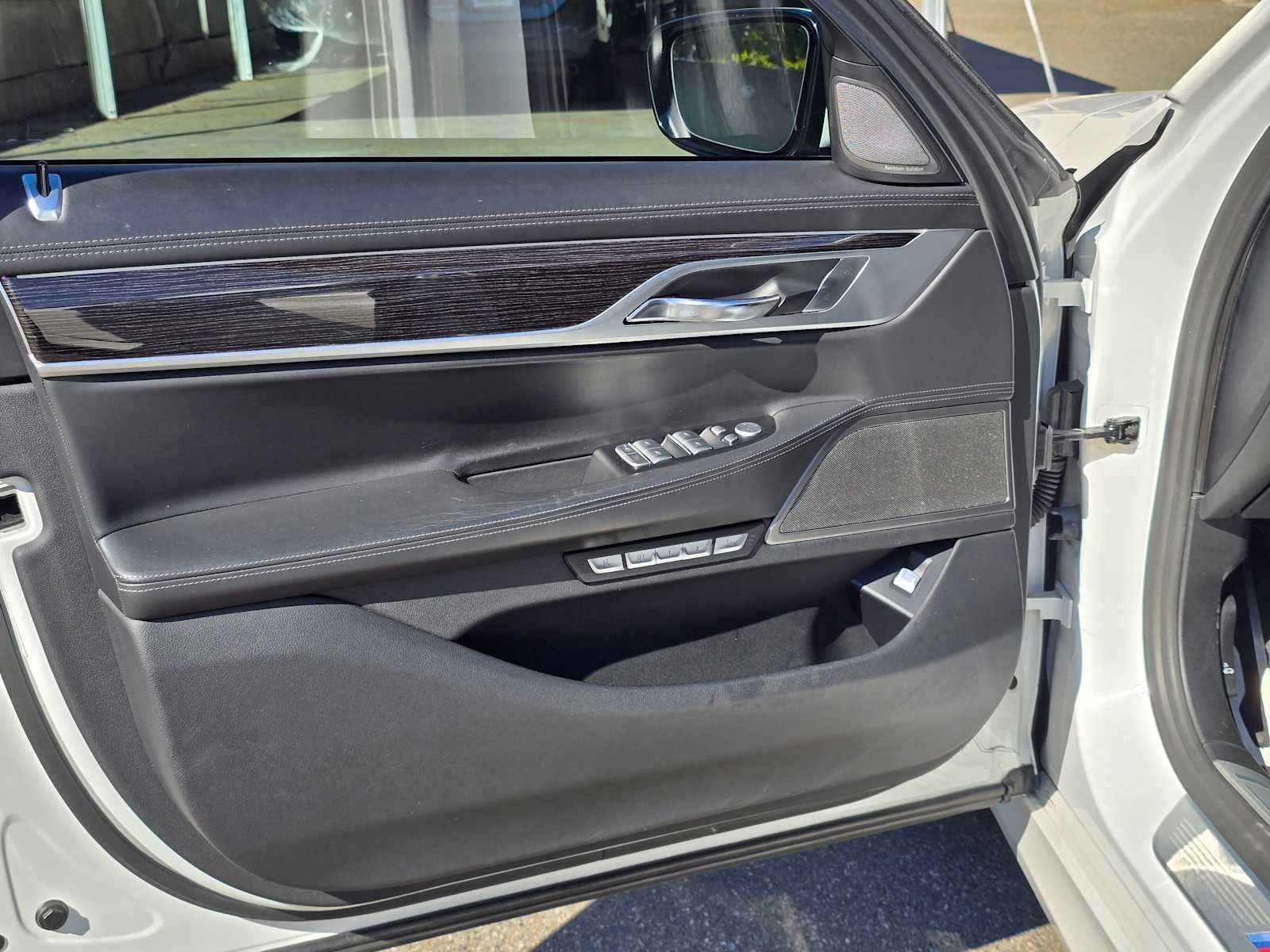 2018 BMW 7 Series 750i
