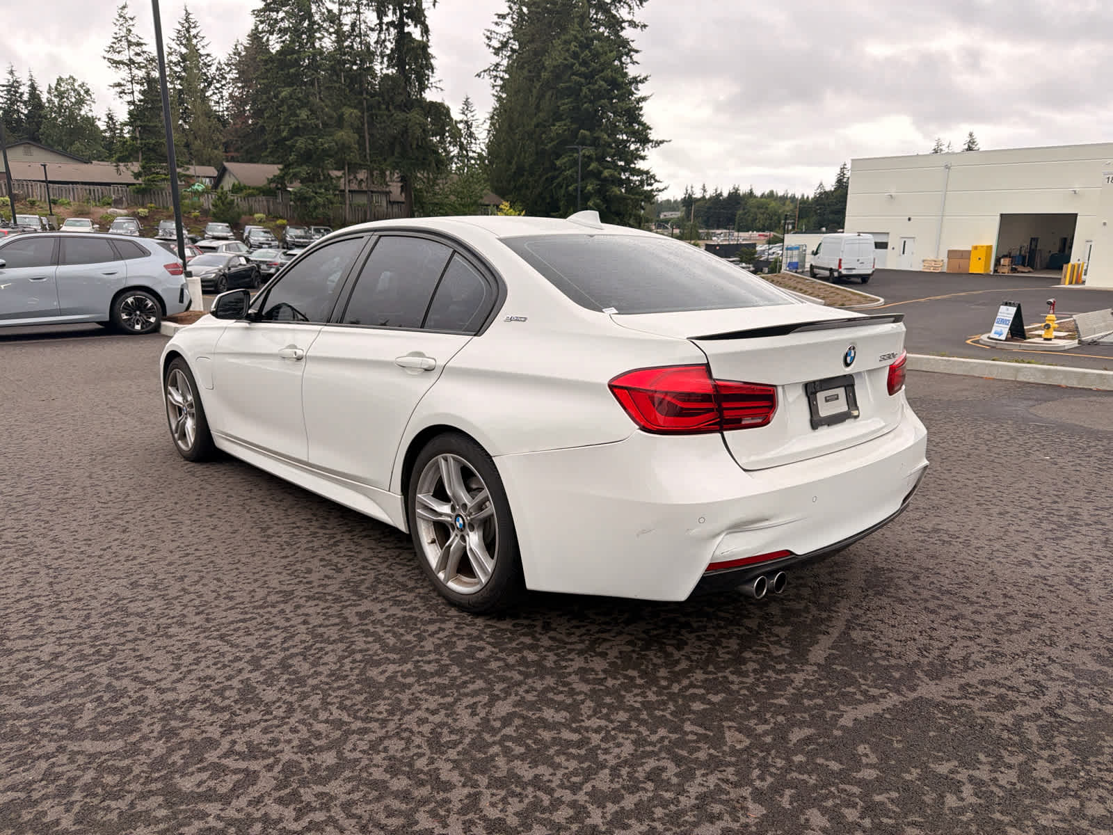 2017 BMW 330e iPerformance 330e iPerformance