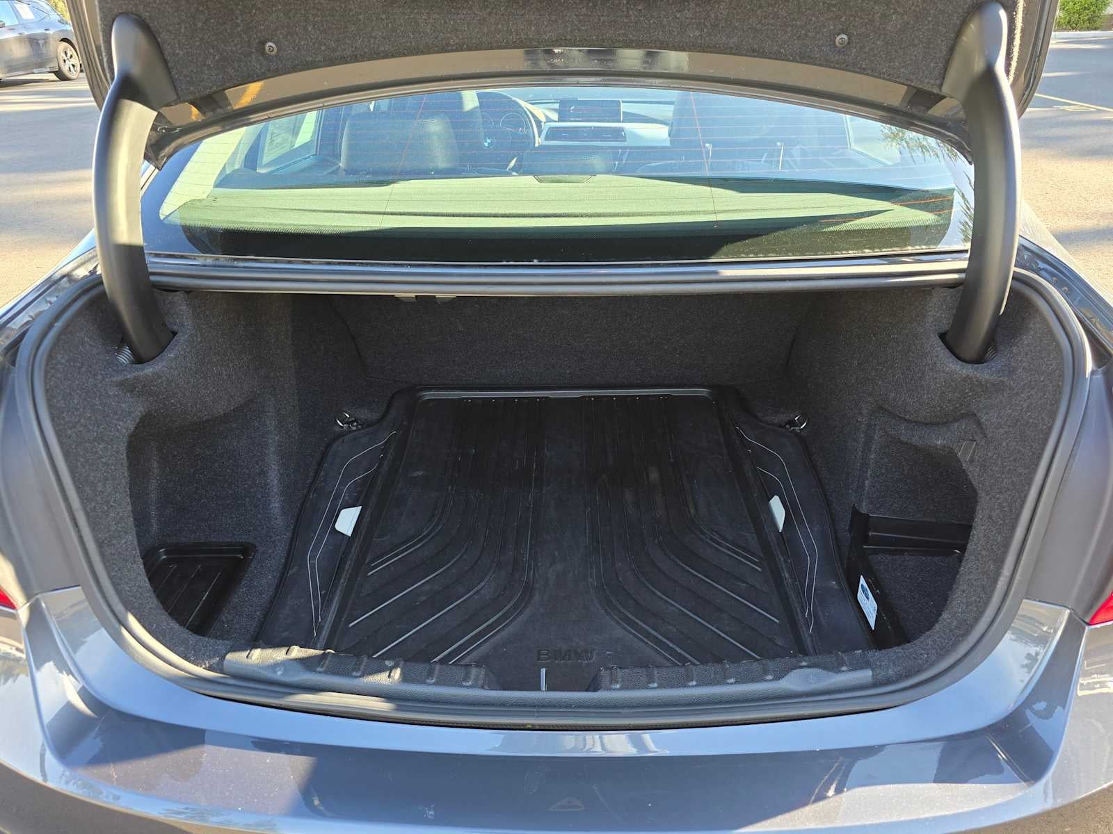 2017 BMW 320i xDrive 320i xDrive