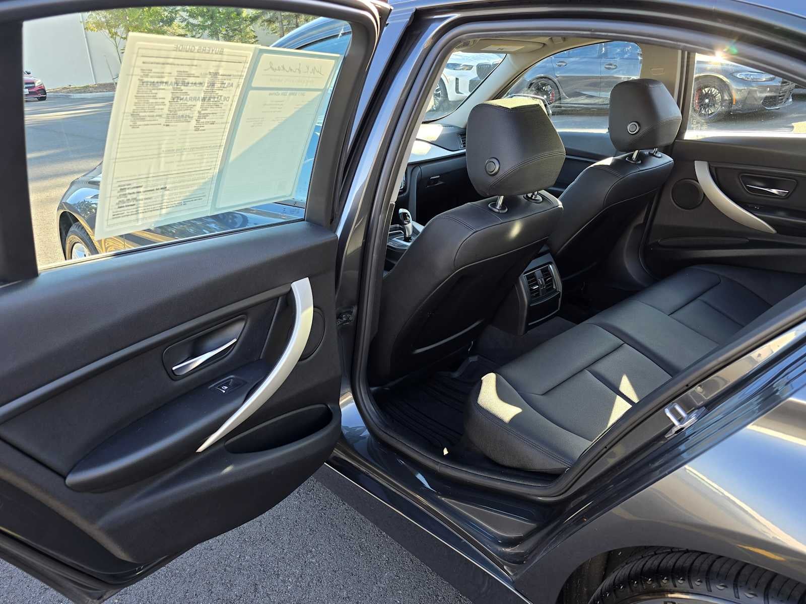 2017 BMW 320i xDrive 320i xDrive