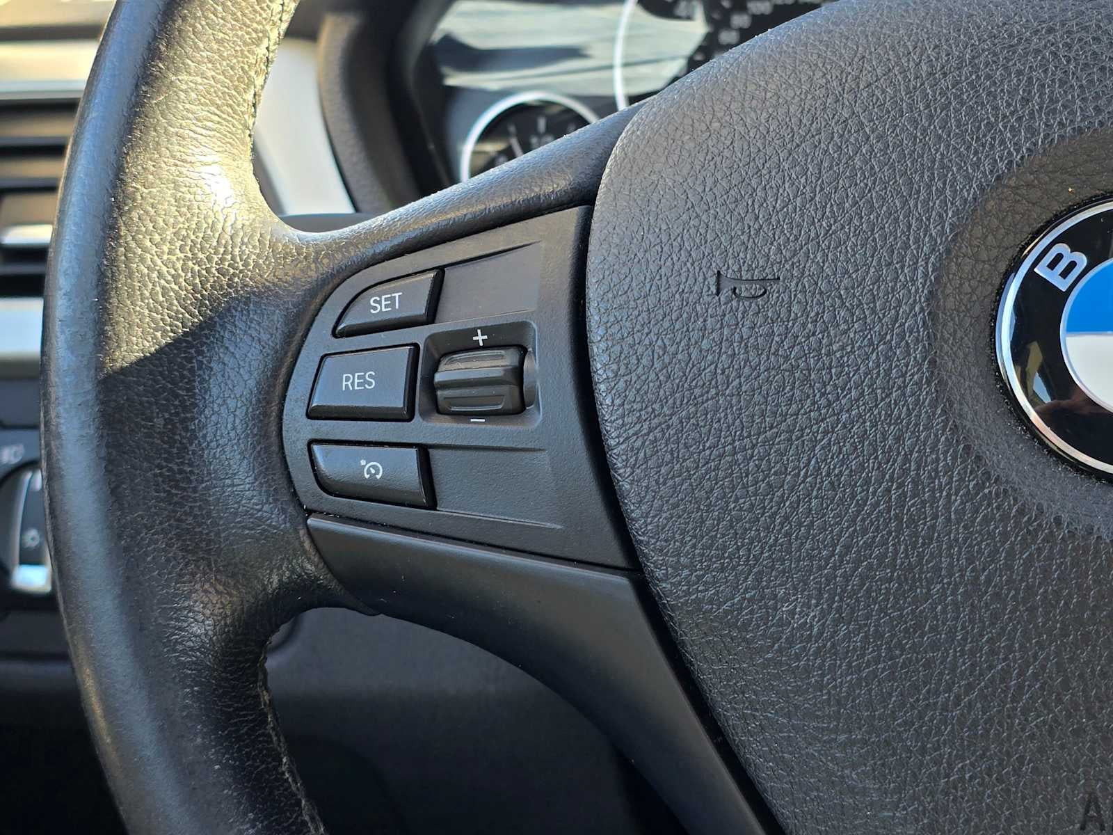 2017 BMW 320i xDrive 320i xDrive