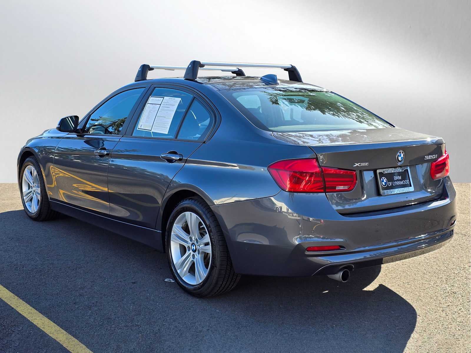 2017 BMW 320i xDrive 320i xDrive