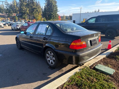 2003 BMW 3 Series 325xi