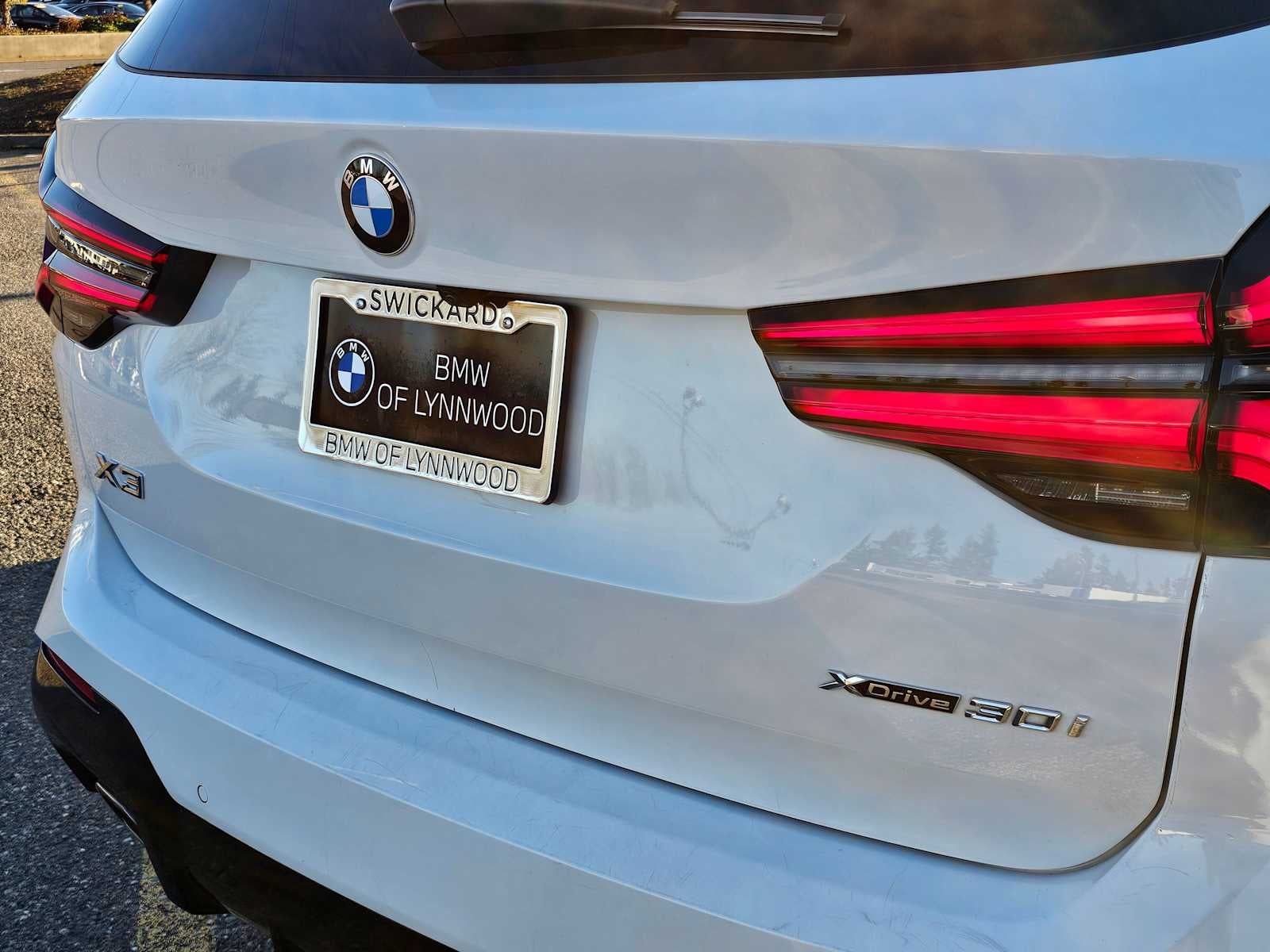 2023 BMW X3 xDrive30i