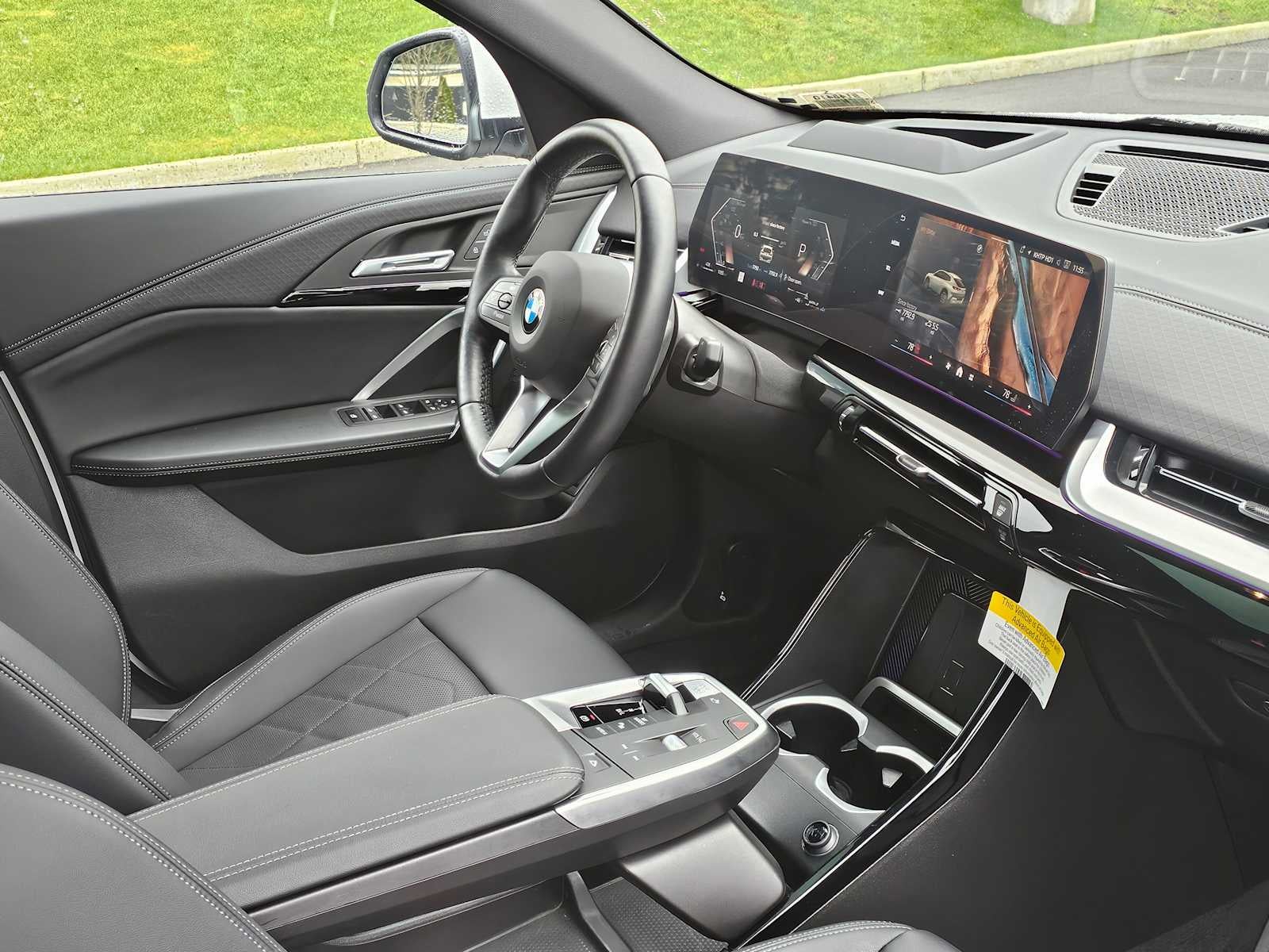 2025 BMW X2 xDrive28i xDrive28i